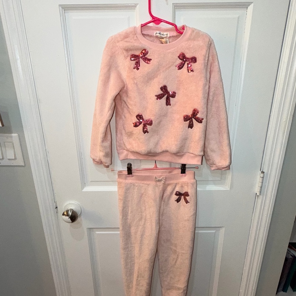 Derek Heart Pink Fuzzy Kids' Top with Sequin Bows